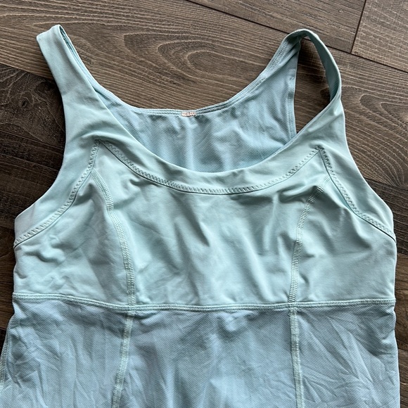 Lululemon Tank with drawstring- size 10 - Picture 6 of 6